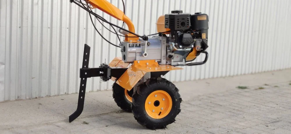 Motocultivator pe benzina 7HP INGCO GC12001