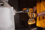 Mașină de înșurubat și găurit cu impact cu acumulator 20V/2*5.0Ah 166N.m INGCO CIDLI201668 — изображение 11